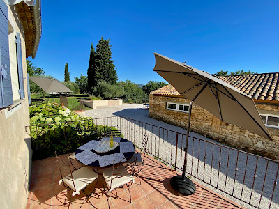 Domaine Perréal, Chambres, Gîtes, Caveau dégustation, Restaurant à Gargas