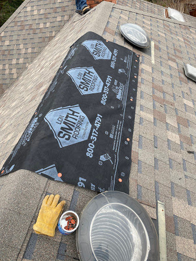 Roofing Contractor «Lon Smith Roofing & Construction», reviews and photos, 904 E Waggoman St, Fort Worth, TX 76110, USA