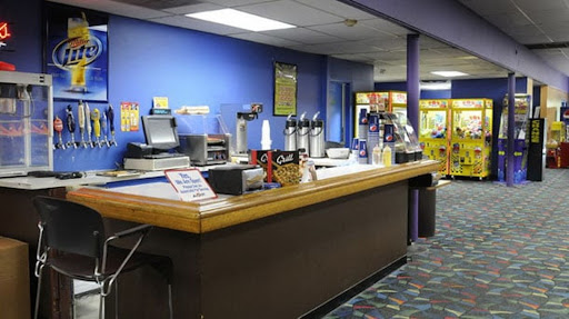 Bowling Alley «AMF Bristol Pike Lanes», reviews and photos, 2501 Bristol Pike, Croydon, PA 19021, USA