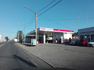 ESSO EXPRESS DES SAVOIES à Saint-Laurent-de-Mure