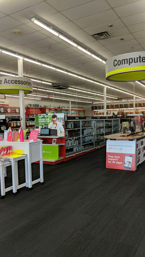 Office Supply Store «Staples», reviews and photos, 135 Bloomfield Ave, Bloomfield, NJ 07003, USA