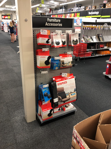 Office Supply Store «Staples», reviews and photos, 1009 I-30 Frontage Rd, Rockwall, TX 75087, USA
