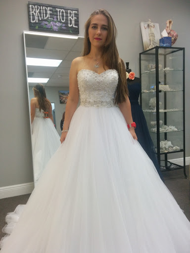 Dress Store «The White Closet Bridal Company», reviews and photos, 5915 Memorial Hwy #118, Tampa, FL 33615, USA