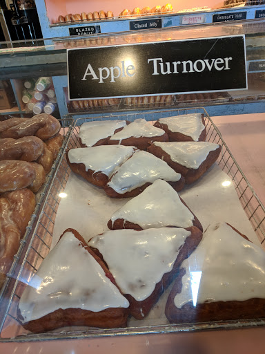 Donut Shop «Country Style Donuts», reviews and photos, 4300 Williamsburg Rd, Richmond, VA 23231, USA