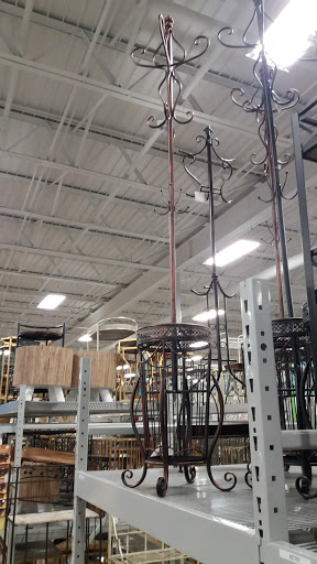 Shopping Mall «Riverdale Plaza Shopping Center», reviews and photos, 1044 W Mercury Blvd, Hampton, VA 23666, USA