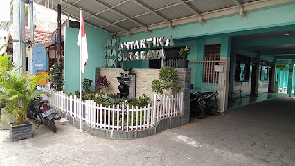 SMK Antartika Surabaya