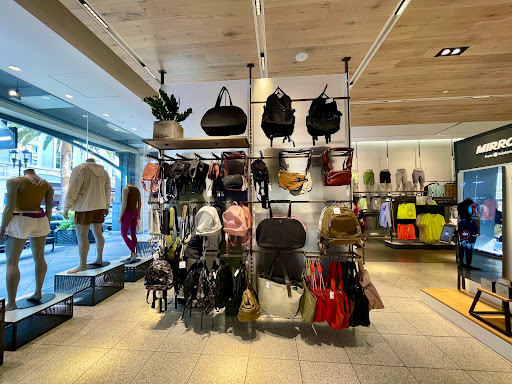 Sportswear Store «lululemon», reviews and photos, 334 Santana Row #1035, San Jose, CA 95128, USA