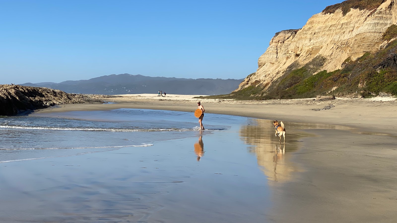 Fotografie cu Redondo Beach - locul popular printre cunoscătorii de relaxare