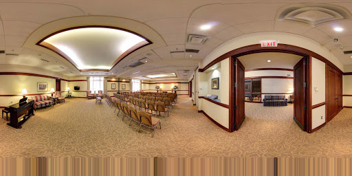 Cemetery «Chapel Hill Gardens South Funeral Home and Cemetery», reviews and photos, 11333 S Central Ave, Oak Lawn, IL 60453, USA