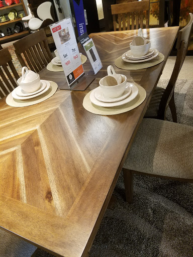 Furniture Store «Ashley HomeStore», reviews and photos, 4360 W New Haven Ave, Melbourne, FL 32904, USA