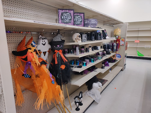 Discount Store «Big Lots», reviews and photos, 207 Swansea Mall Dr, Swansea, MA 02777, USA