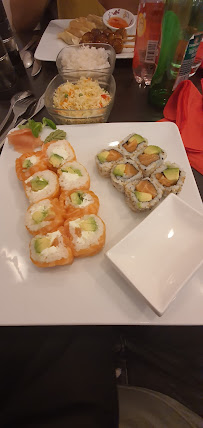 Plats et boissons du Restaurant japonais Thi Daily Coffret à Lyon - n°7
