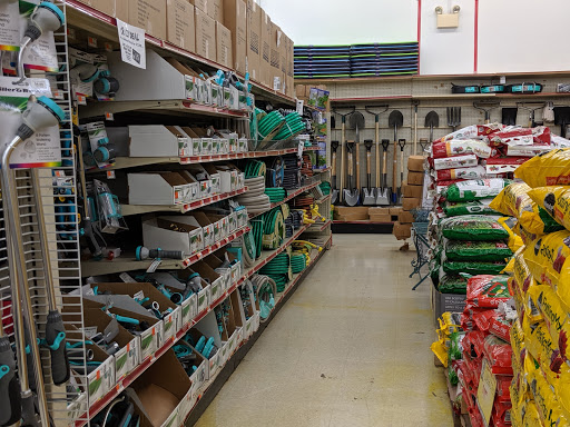 Discount Store «Ocean State Job Lot», reviews and photos, 40 Industry Ln, Waterbury, CT 06704, USA