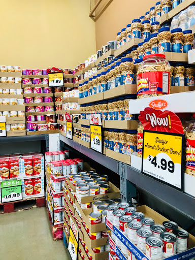 Supermarket «Grocery Outlet Bargain Market», reviews and photos, 14800 SE Sunnyside Rd, Happy Valley, OR 97015, USA