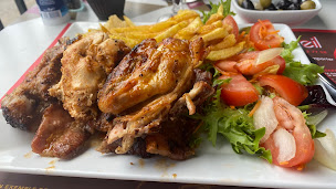 Photo n°11 de Restaurant Portugais - Maison du Soleil à Ormesson-sur-Marne ()