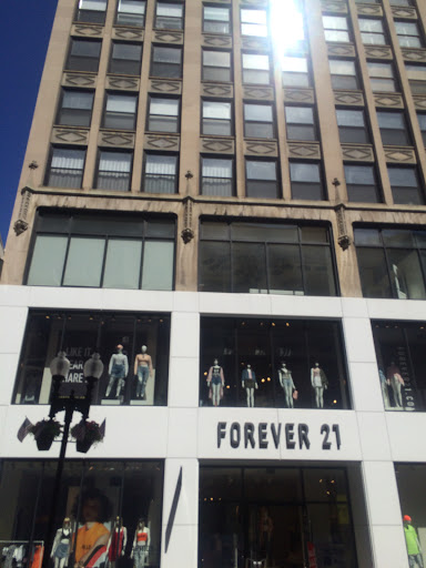 Clothing Store «Forever 21», reviews and photos, 459 Washington St, Boston, MA 02108, USA