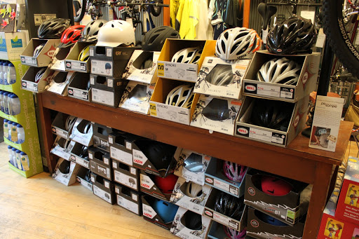 Bicycle Store «Roscoe Village Bikes», reviews and photos, 2016 W Roscoe St, Chicago, IL 60657, USA