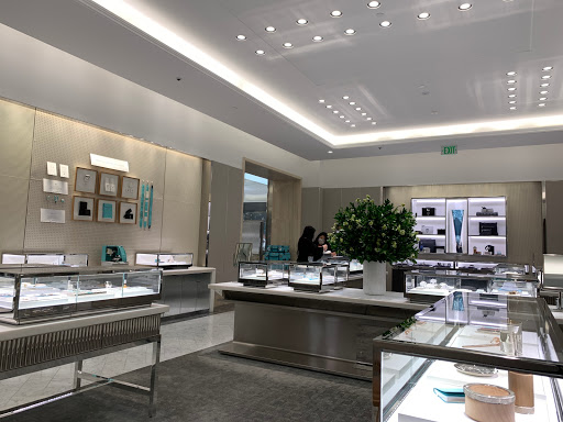 Jewelry Store «Tiffany & Co.», reviews and photos, 3333 Bristol St, Costa Mesa, CA 92626, USA