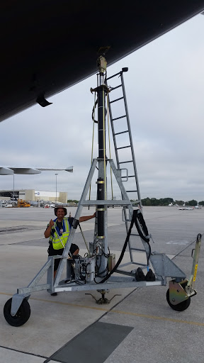 Courier Service «Ups Air Gateway Orlando», reviews and photos, 8975 Tradeport Dr, Orlando, FL 32827, USA