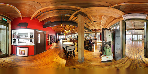 Wine Bar «Packing House Wines», reviews and photos, 540 W 1st St, Claremont, CA 91711, USA