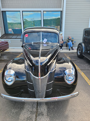 Shopping Mall «Route 6 Mall», reviews and photos, 650 Old Willow Ave, Honesdale, PA 18431, USA