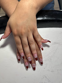 Colorful Nails - Photo 2 - Car repair in Nashua, NH, Nashua