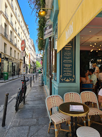 Atmosphère du Restaurant français Brasserie Dubillot à Paris - n°17