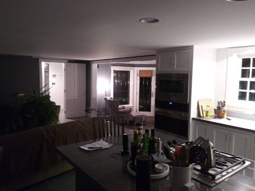 Paint Store «Vermont Paint Co», reviews and photos, 99 N Champlain St, Burlington, VT 05401, USA