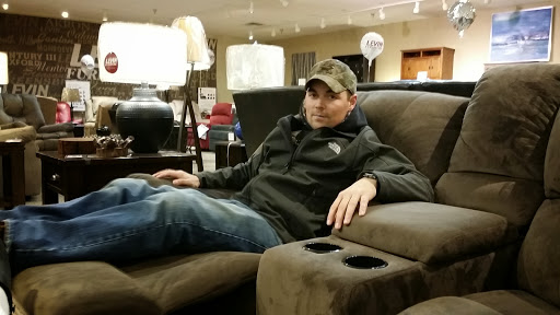 Furniture Store «Levin Furniture», reviews and photos, 16960 Sprague Rd, Middleburg Heights, OH 44130, USA