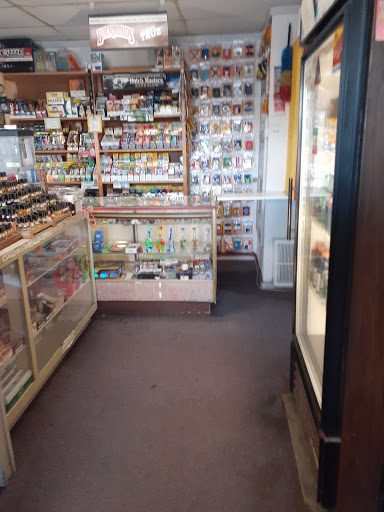 Tobacco Shop «190 Drive Thru Smoke Shop», reviews and photos, 701 W Veterans Memorial Blvd, Killeen, TX 76541, USA