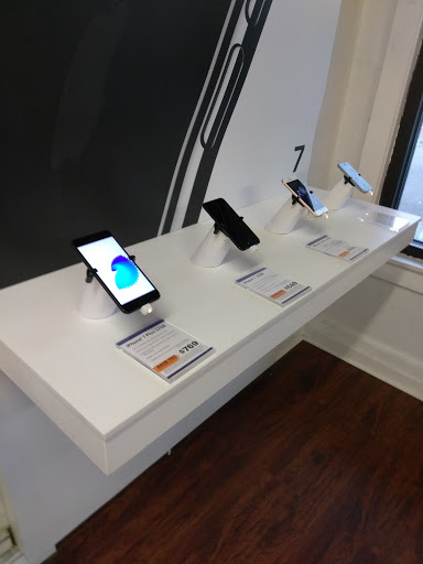 Cell Phone Store «MetroPCS Authorized Dealer», reviews and photos, 895 W Center St, Kingsport, TN 37660, USA