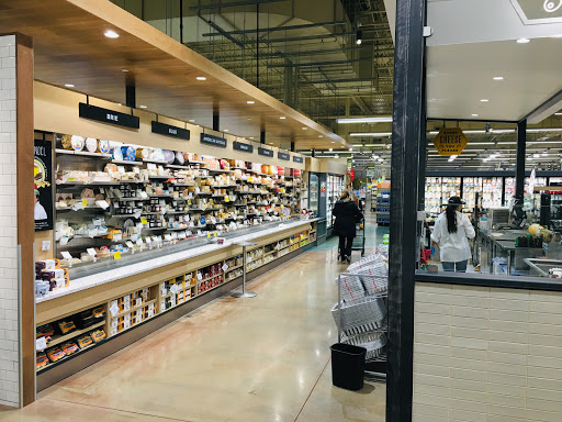 Grocery Store «Whole Foods Market», reviews and photos, 840 Willow Rd m, Northbrook, IL 60062, USA
