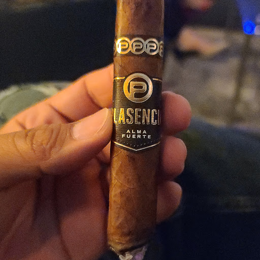 Cigar Shop «The Cigar Lounge», reviews and photos, 1710 Woodfield Rd, Schaumburg, IL 60173, USA