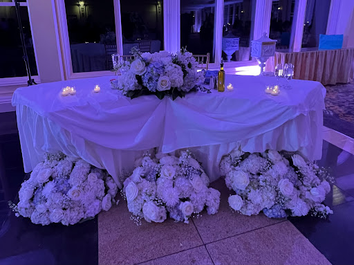 Flowers By Danielle, 100 Corporate Dr #102, Trumbull, CT 06611, USA, 