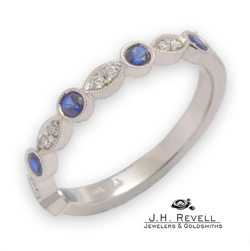 Jewelry Store «Revell Jewelers», reviews and photos, 904 Middle Rd, Bettendorf, IA 52722, USA