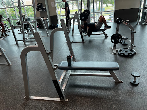Gym «LA Fitness», reviews and photos, 1801 NE 123rd St #200, North Miami, FL 33181, USA