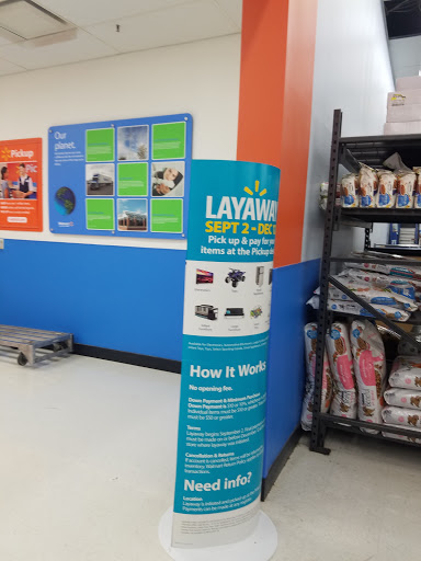 Department Store «Walmart Supercenter», reviews and photos, 231 Bluebell Dr SW, New Philadelphia, OH 44663, USA