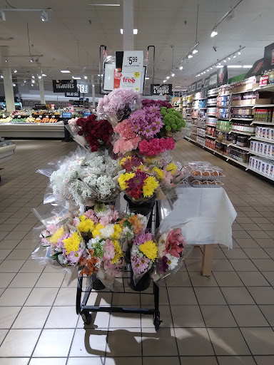 Grocery Store «Giant Food Stores», reviews and photos, 993 Wayne Ave, Chambersburg, PA 17201, USA