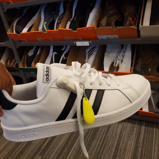 Department Store «Nordstrom Rack Magnolia Park», reviews and photos, 1025 Woodruff Rd, Greenville, SC 29607, USA