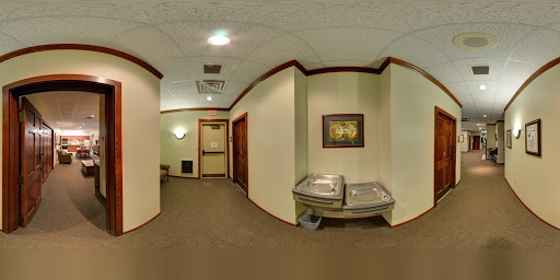 Funeral Home «Stokes Prock & Mundt Funeral Chapel & Crematory», reviews and photos, 535 S Hillcrest Pkwy, Altoona, WI 54720, USA