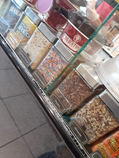 Ice Cream Shop «Cold Stone Creamery», reviews and photos, 9230 7th Ave, Norfolk, VA 23511, USA