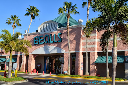 Coralwood Shopping Center, 2301 Del Prado Blvd S, Cape Coral, FL 33990, USA, 