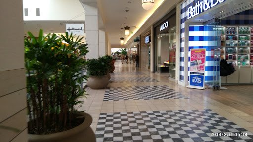 Shopping Mall «Hillsdale Shopping Center», reviews and photos, 60 E 31st Ave, San Mateo, CA 94403, USA