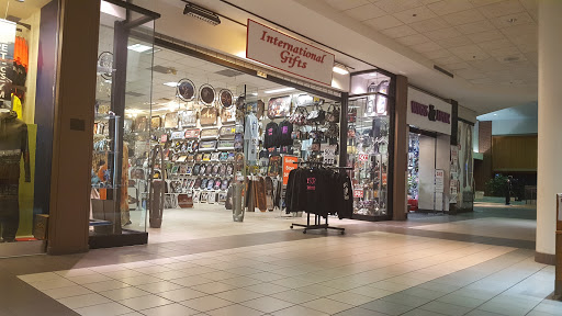 Shopping Mall «Westland Shopping Center», reviews and photos, 35000 Warren Rd, Westland, MI 48185, USA
