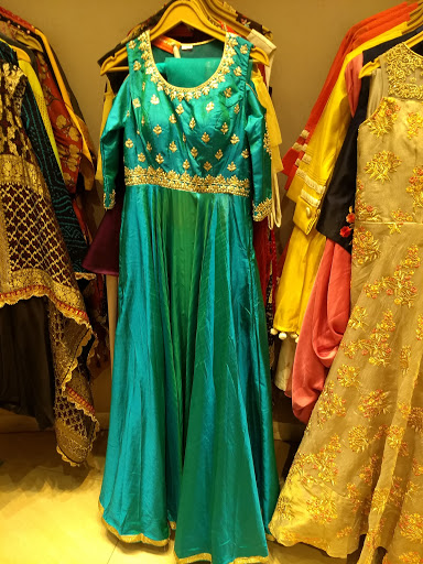 Godmother dresses Jaipur