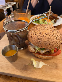 Hamburger du Restaurant végétarien Le Grenier de Notre Dame à Paris - n°11