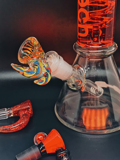 Tobacco Shop «Pine-Apple Xpress Smoke Shop Vape Shop, & Hookahs Sugar Land», reviews and photos, 10701 W Bellfort Ave b182, Houston, TX 77099, USA