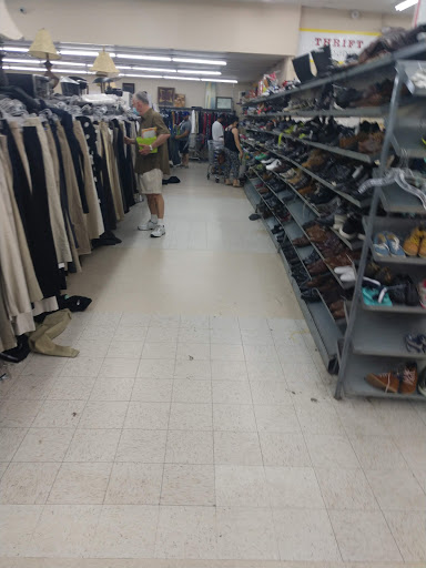Thrift Store «Thrift Giant», reviews and photos, 10544 Harry Hines Blvd, Dallas, TX 75220, USA