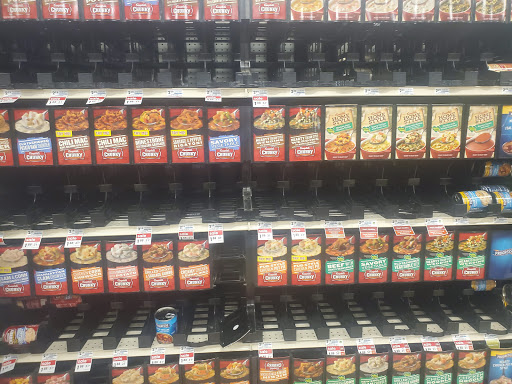 Supermarket «Giant Eagle Supermarket», reviews and photos, 1201 Mentor Ave, Painesville, OH 44077, USA