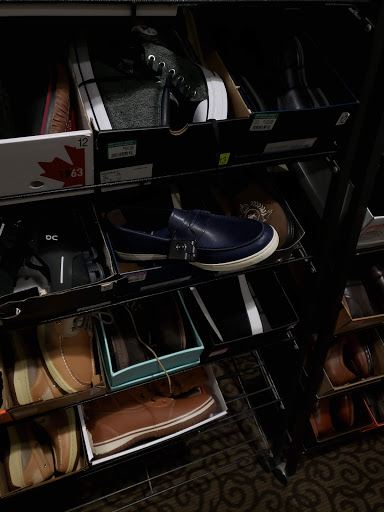 Shoe Store «DSW Designer Shoe Warehouse», reviews and photos, 4619 E 82nd St, Castleton, IN 46250, USA